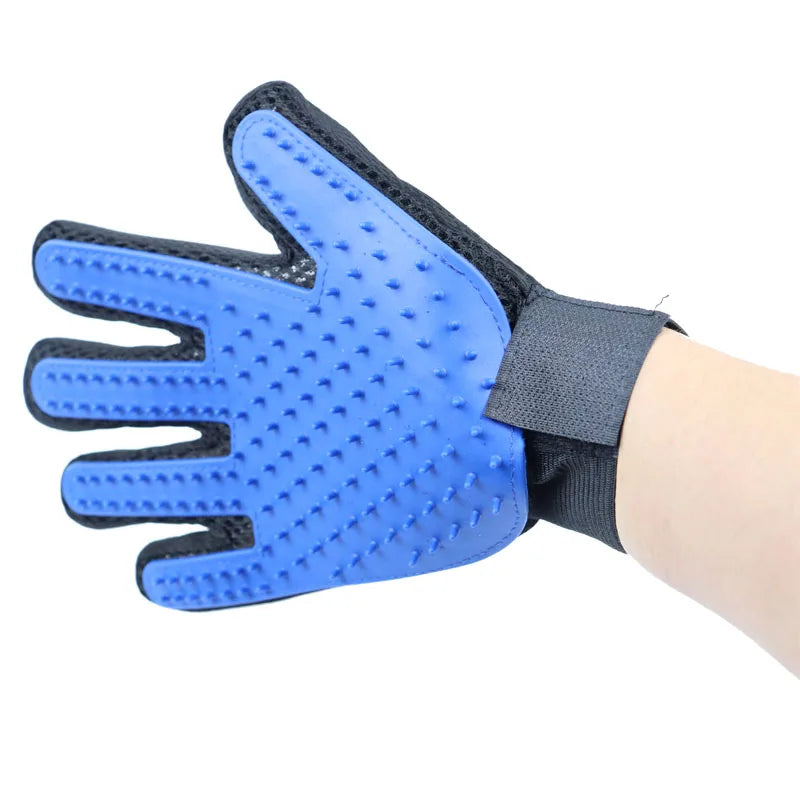 5-Finger Deshedding Grooming Glove – Gentle Massage & Hair Remover