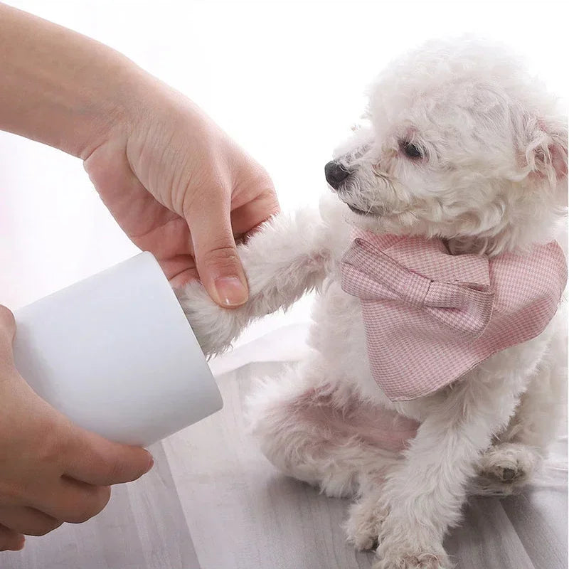 Portable Silicone Dog Paw Washer – 360° Mud Remover Cup